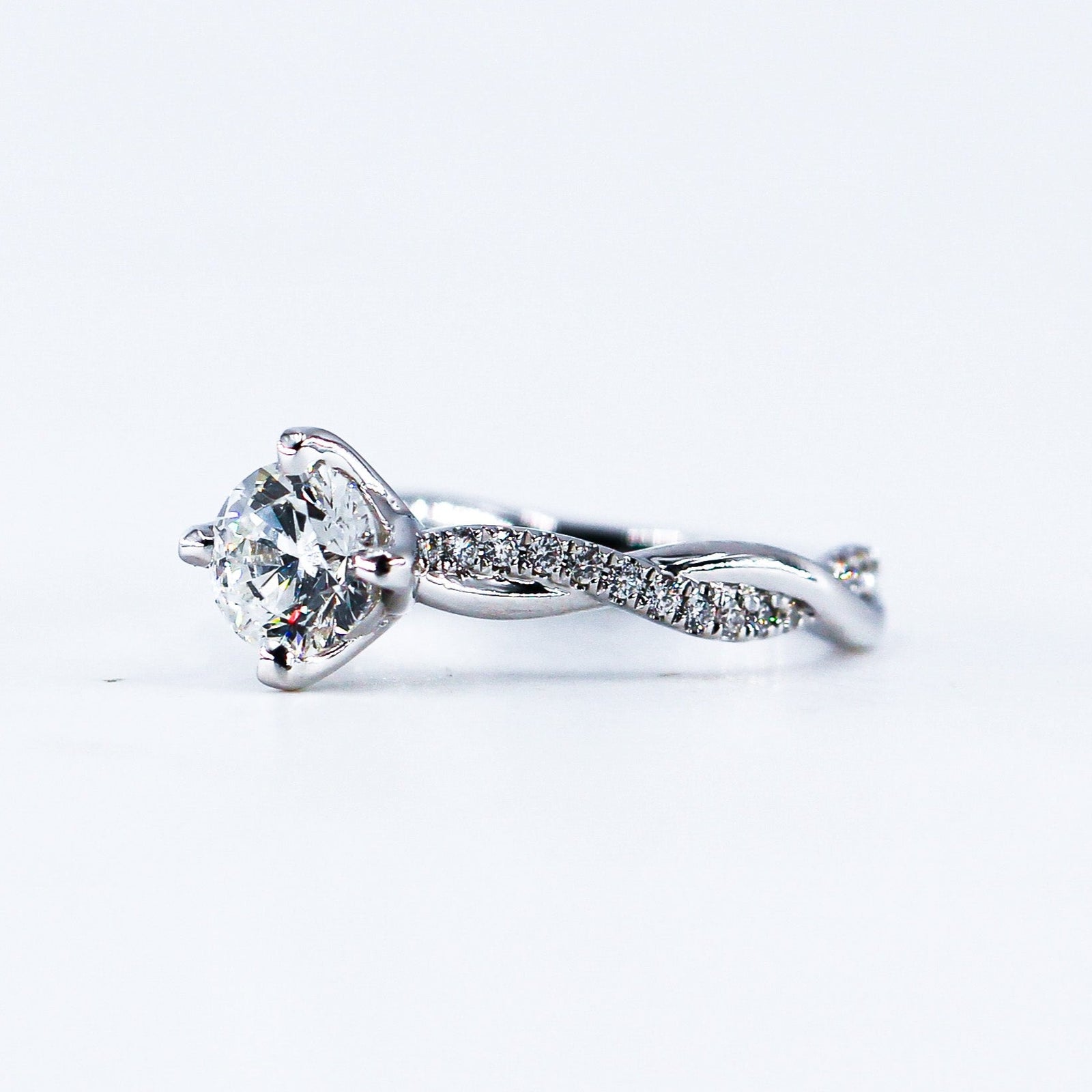 round brilliant cut diamond engagement rings perth australia best price