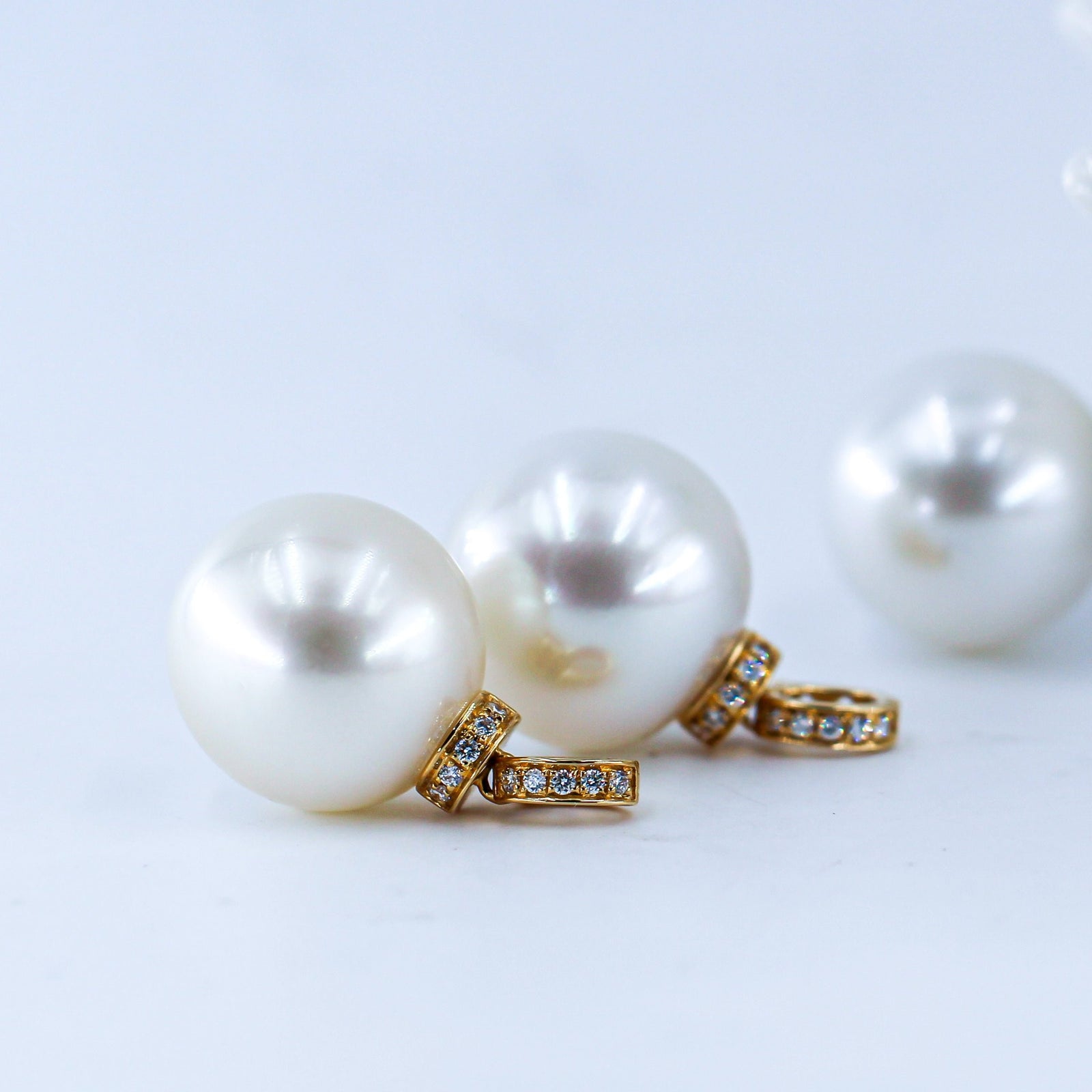 Australian South Sea Pearl Pendant - NP15 J06A