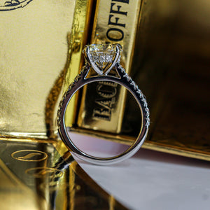 Round brilliant cut Diamond engagement rings Perth custom jewelery