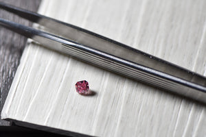 0.55ct Radiant shape 4P Fancy Vivid Pink Certified Australian Pink Diamond, ARG01