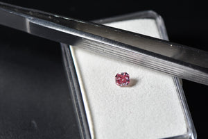0.55ct Radiant shape 4P Fancy Vivid Pink Certified Australian Pink Diamond, ARG01