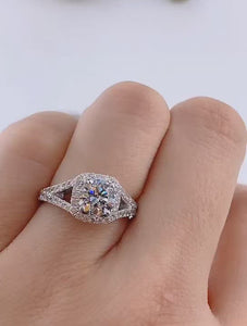 round brilliant cut diamond halo engagement rings sydney australia best price