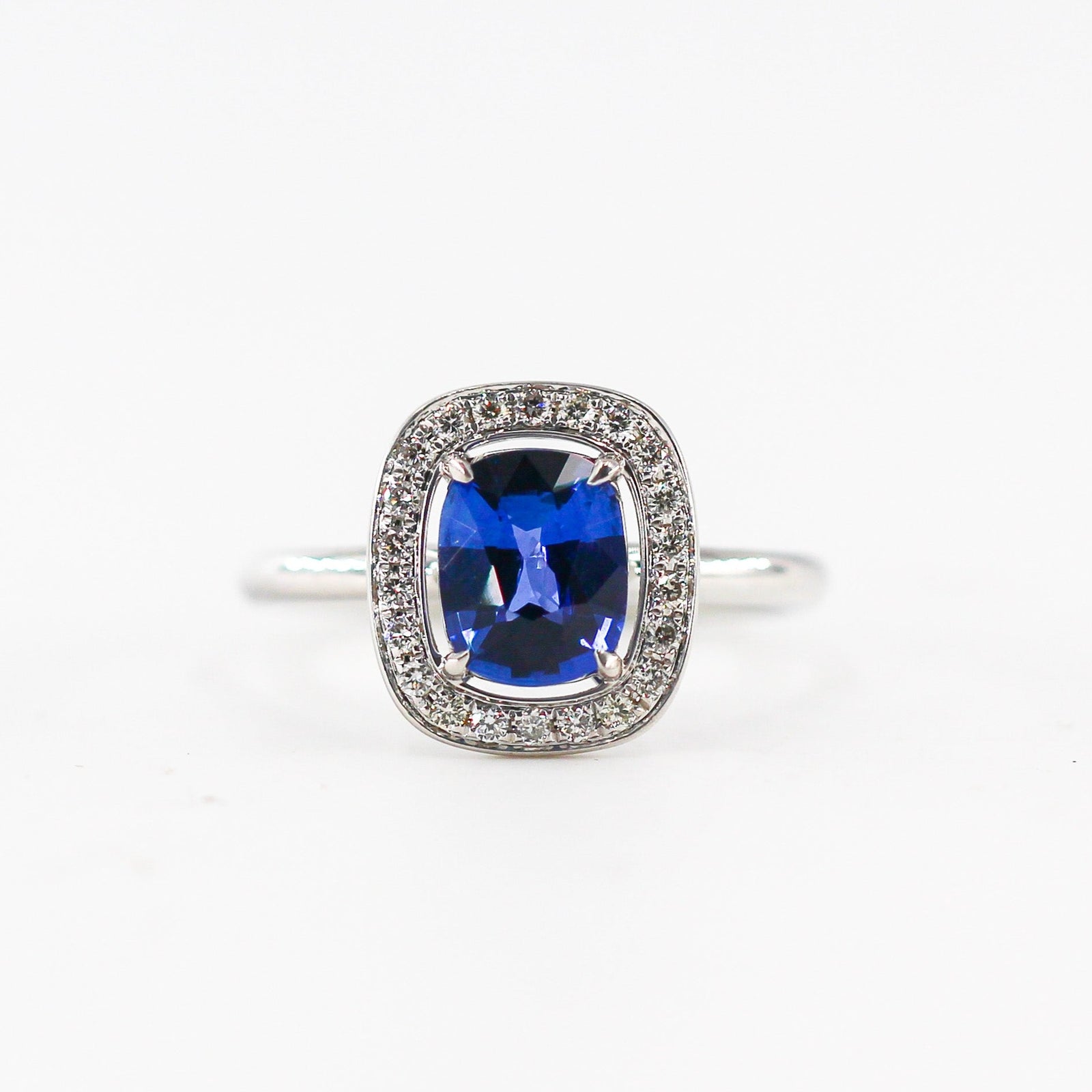 cushion cut sapphire engagement rings perth wholesale price