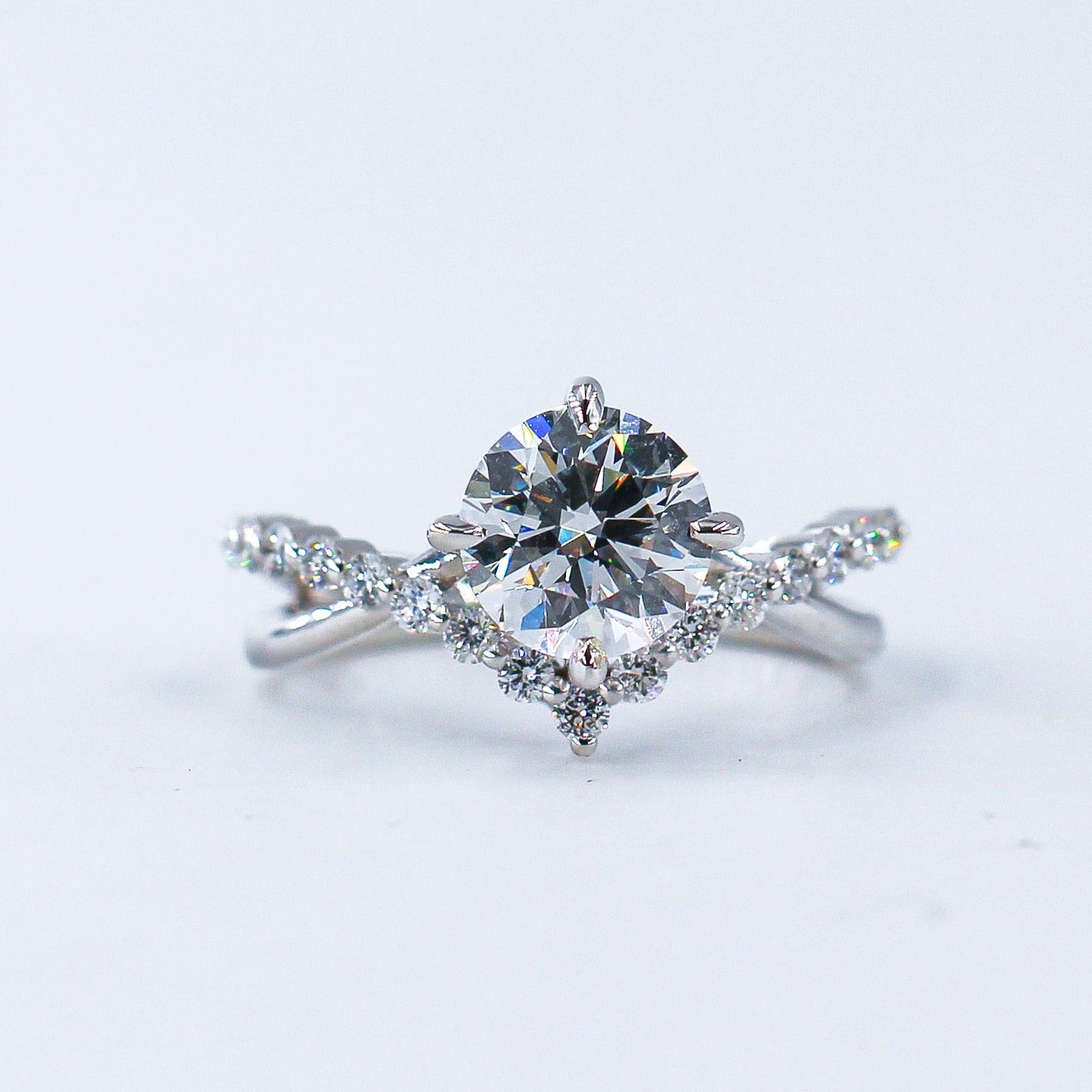 round brilliant cut diamond engagement rings melbourne best value