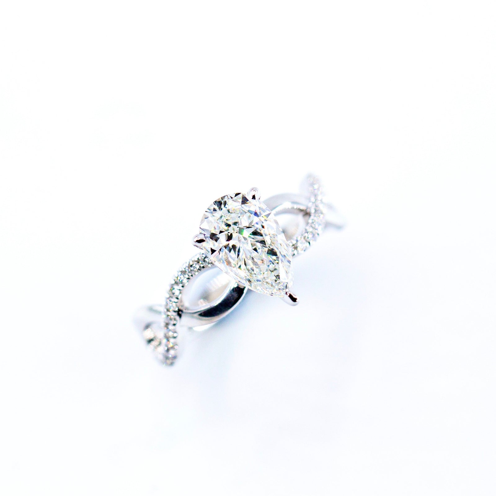 pear shape diamond engagement rings melbourne best price
