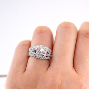 round brilliant cut diamond halo engagement rings sydney australia best price