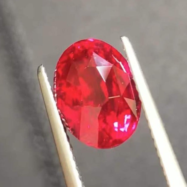 4.03ct Pigeon Blood Mozambique Ruby - RUVR05